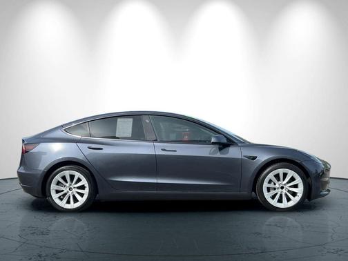 Gray 2023 Tesla Model 3 Standard Range