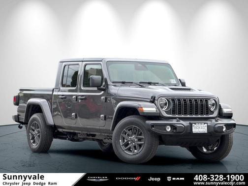 Granite Crystal Metallic Clearcoat 2026 Jeep Gladiator Sport S