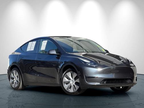 2024 Tesla Model Y Long Range Dual Motor All-Wheel Drive