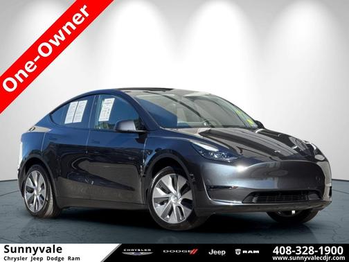 2024 Tesla Model Y Long Range Dual Motor All-Wheel Drive