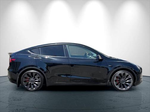 2023 Tesla Model Y Performance Dual Motor All-Wheel Drive