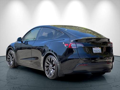 2023 Tesla Model Y Performance Dual Motor All-Wheel Drive