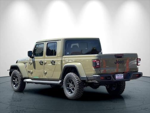 2025 Jeep Gladiator Big Bear