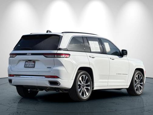 2024 Jeep Grand Cherokee Overland