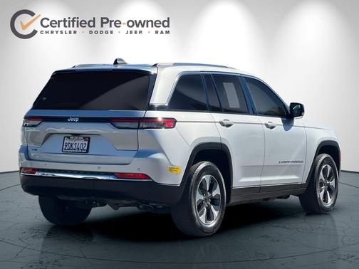 Silver Zynith 2022 Jeep Grand Cherokee 4xe Base
