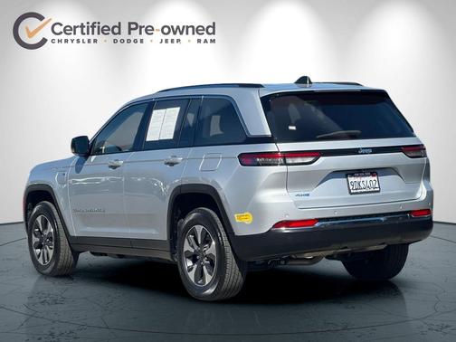 Silver Zynith 2022 Jeep Grand Cherokee 4xe Base