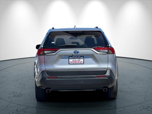 2022 Toyota RAV4 Hybrid LE
