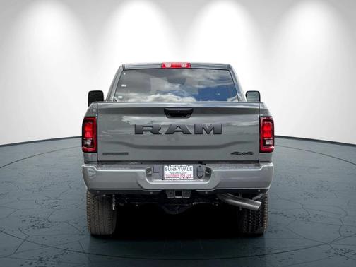 2026 RAM 2500 Big Horn Crew Cab 4x4 6'4' Box