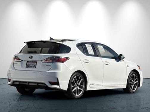 2016 Lexus CT 200h Base