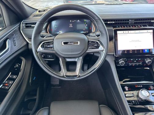 2023 Jeep Grand Cherokee 4xe Overland