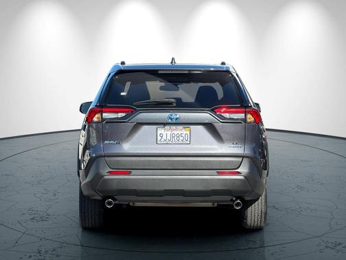 2023 Toyota RAV4 Hybrid LE