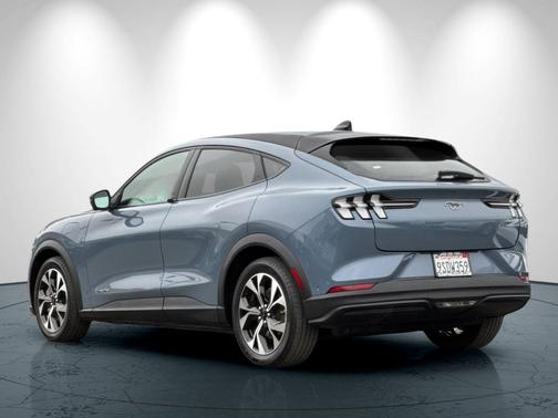 2024 Ford Mustang Mach-E Select