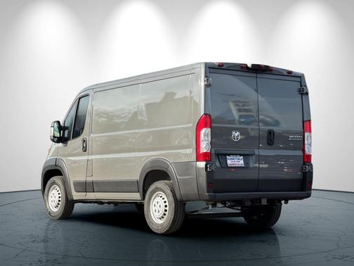 2026 RAM ProMaster 1500 Low Roof