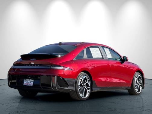 2025 Hyundai IONIQ 6 SEL