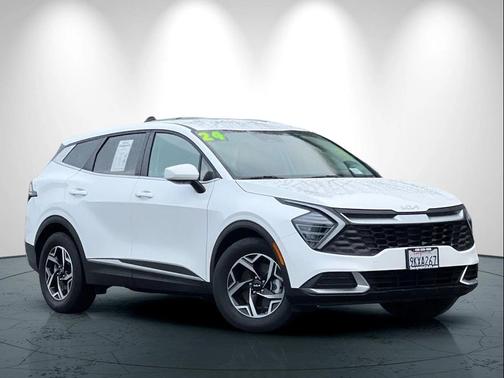 2024 Kia Sportage LX