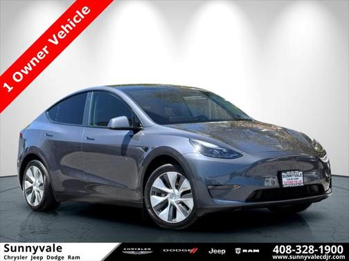 2023 Tesla Model Y Long Range Dual Motor All-Wheel Drive