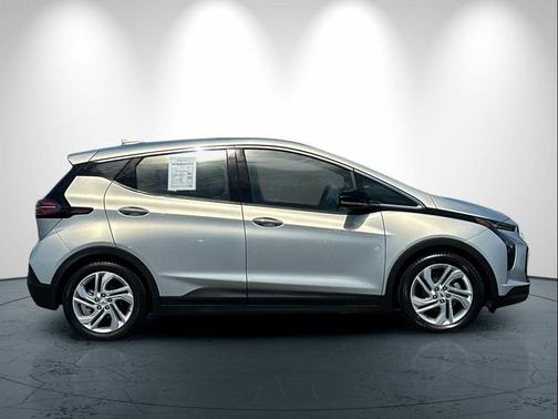 2022 Chevrolet Bolt EV FWD 1LT
