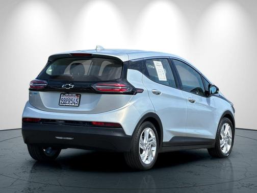 2022 Chevrolet Bolt EV FWD 1LT