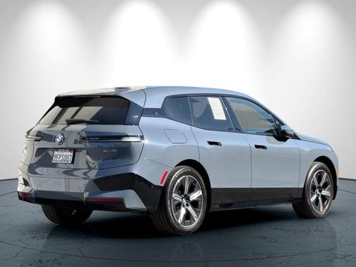 2023 BMW iX xDrive50