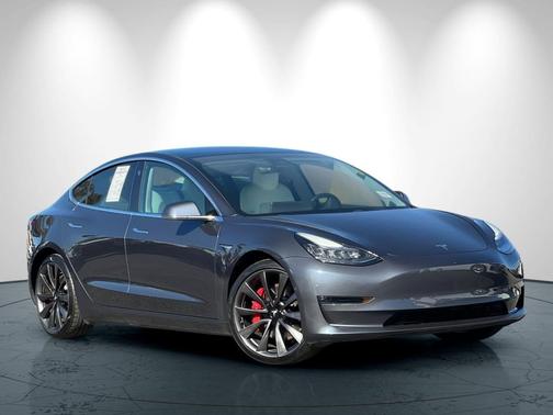 2020 Tesla Model 3 Performance