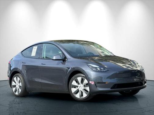 2023 Tesla Model Y RWD
