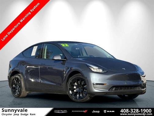 2022 Tesla Model Y Long Range Dual Motor All-Wheel Drive