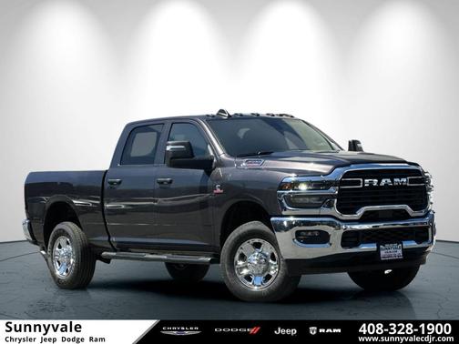 2025 RAM 3500 Tradesman Crew Cab 4x4 6'4' Box