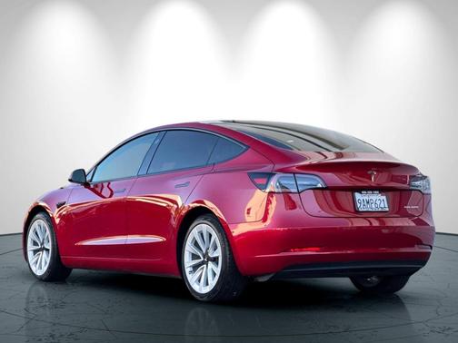 2022 Tesla Model 3 Long Range