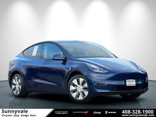 2023 Tesla Model Y Long Range Dual Motor All-Wheel Drive
