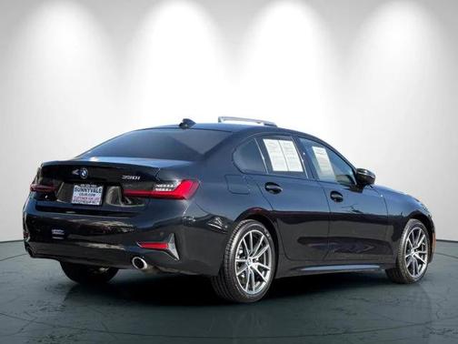 2022 BMW 330 330i