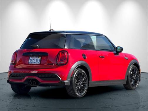 2022 MINI Hardtop Cooper S