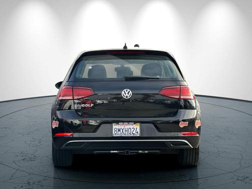 2019 Volkswagen e-Golf SE