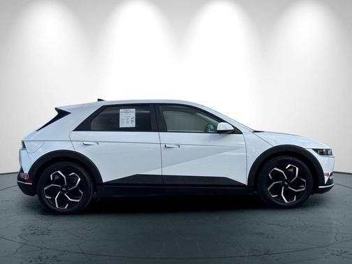 Atlas White 2024 Hyundai IONIQ 5 SEL