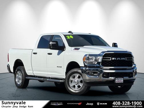 2024 RAM 2500 Big Horn Crew Cab 4x4 6'4' Box