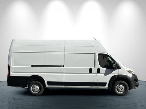 2026 RAM ProMaster 3500 High Roof