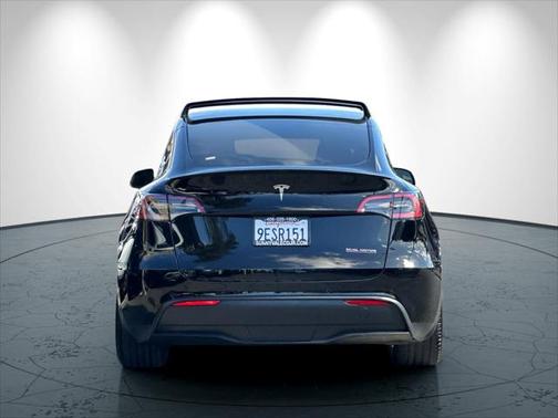 2022 Tesla Model Y Performance Dual Motor All-Wheel Drive