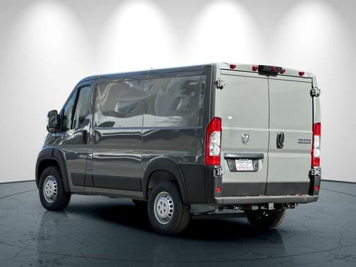 2026 RAM ProMaster 1500 Low Roof