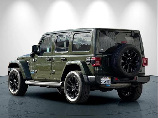2022 Jeep Wrangler Unlimited 4xe Sahara