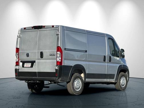 2026 RAM ProMaster 1500 Low Roof
