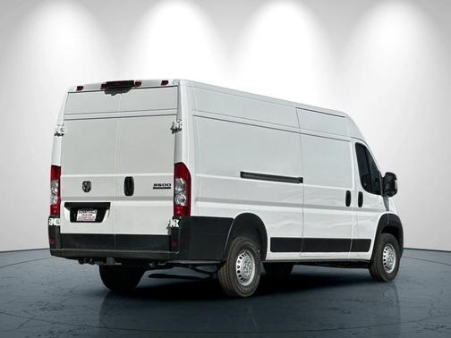 2026 RAM ProMaster 3500 High Roof
