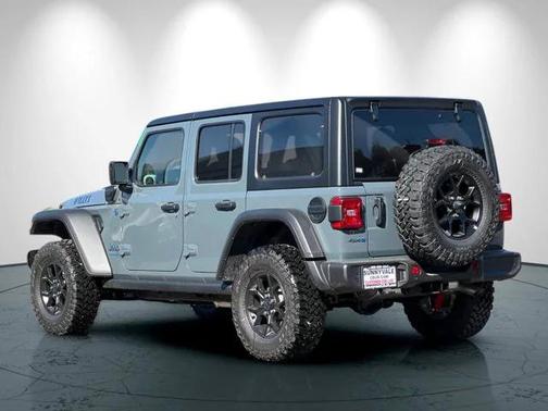 2025 Jeep Wrangler 4xe Willys