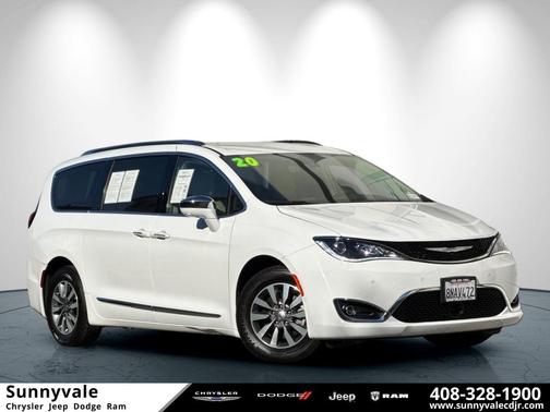 2020 Chrysler Pacifica Hybrid Limited