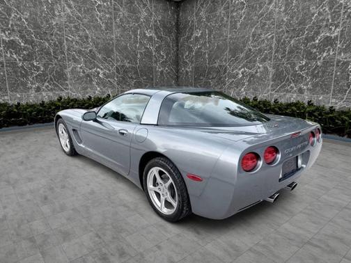 Medium Spiral Gray Metallic 2004 Chevrolet Corvette Base