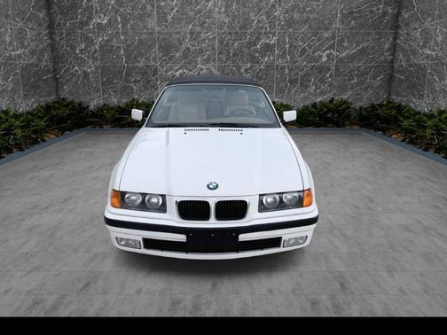 Alpine White 1999 BMW 323 iC