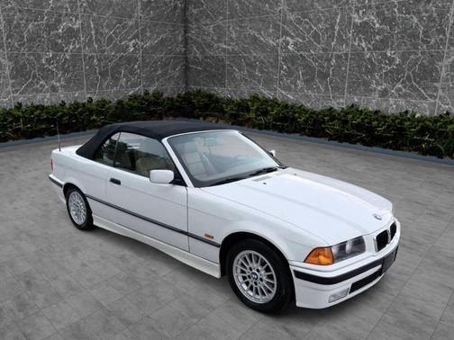 Alpine White 1999 BMW 323 iC