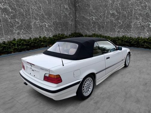 Alpine White 1999 BMW 323 iC