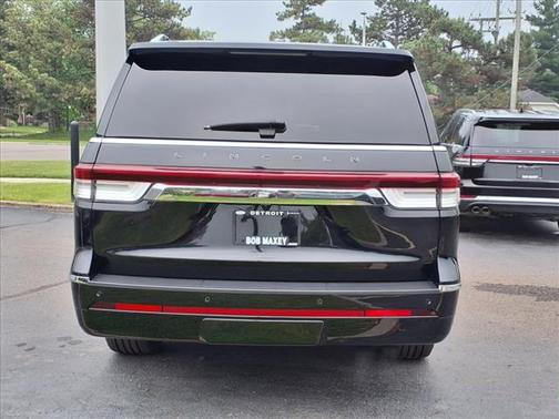 2023 Lincoln Navigator L Black Label