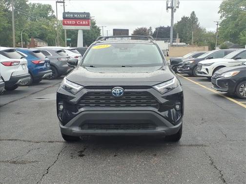 2023 Toyota RAV4 Hybrid XLE Premium