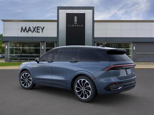 2025 Lincoln Nautilus Reserve