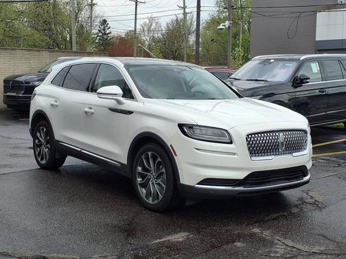 2022 Lincoln Nautilus Reserve